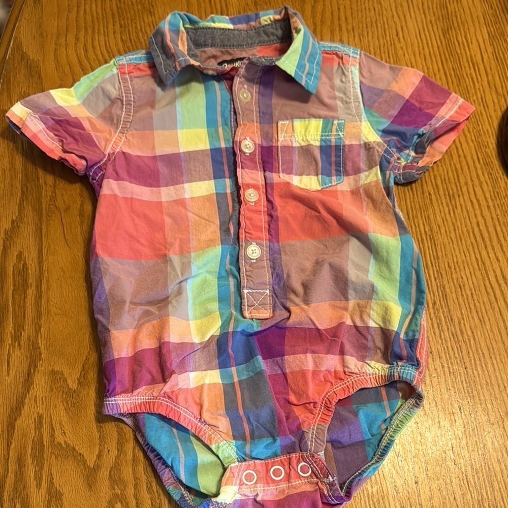 OshKosh B'gosh pastel plaid Button Down Shirt onesie size 18 mos